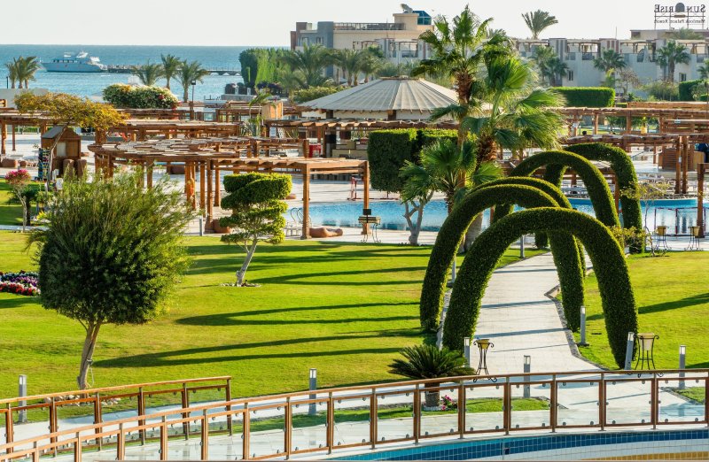 Sunrise Grand Select Crystal Bay Resort Hurghada
