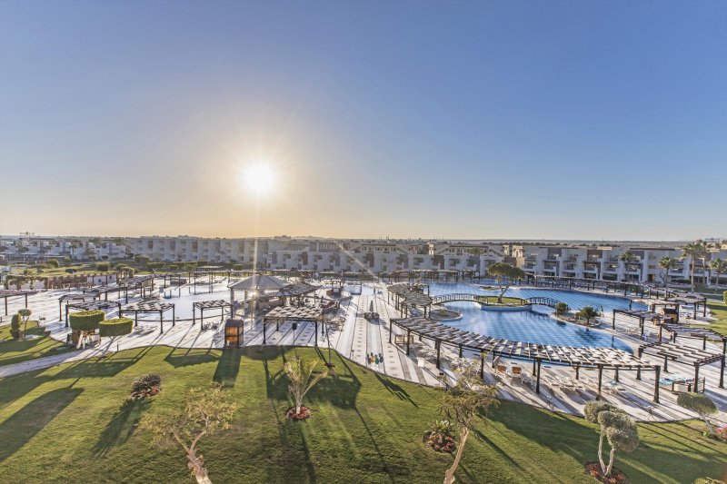Hurghada utazás Sunrise Grand Select Crystal Bay Resort