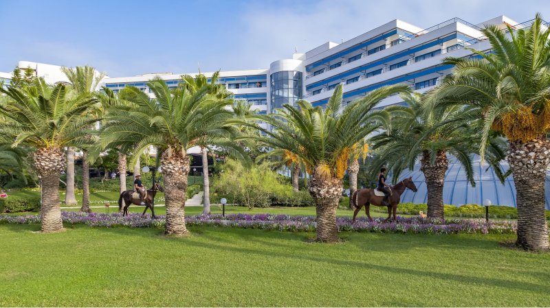 Side utazás Sunrise Resort