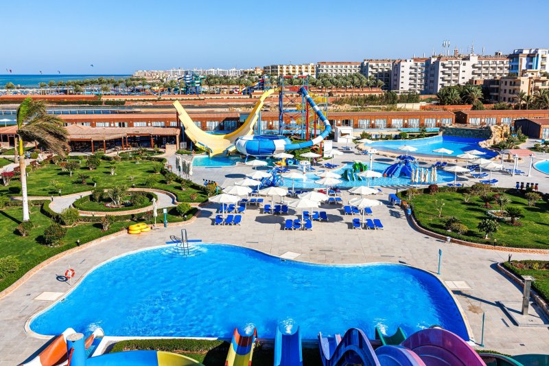 Hurghada utazás Sunrise Solara Aqua Park