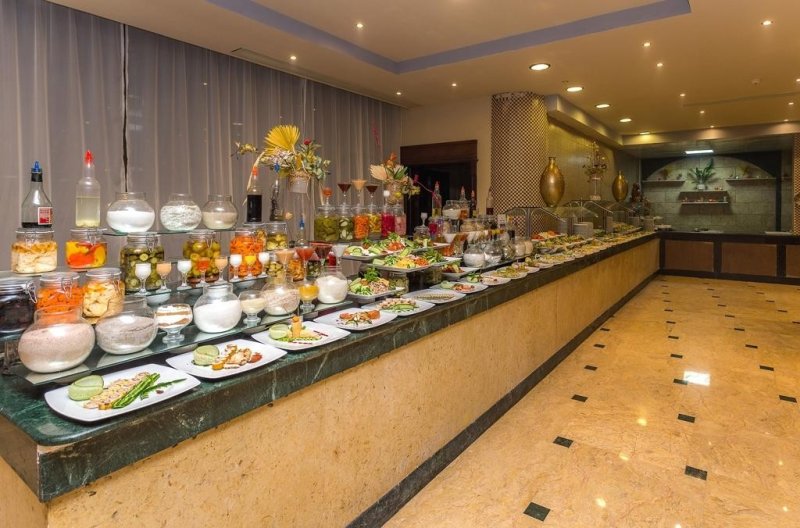 Hurghada utazás Sunrise Solara Aqua Park Resort