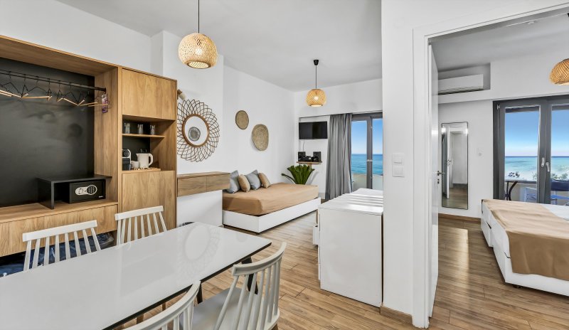 Junior lakosztály naplemente