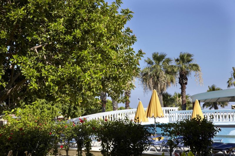 Rodosz Ialyssos utazás Sunshine Rhodes