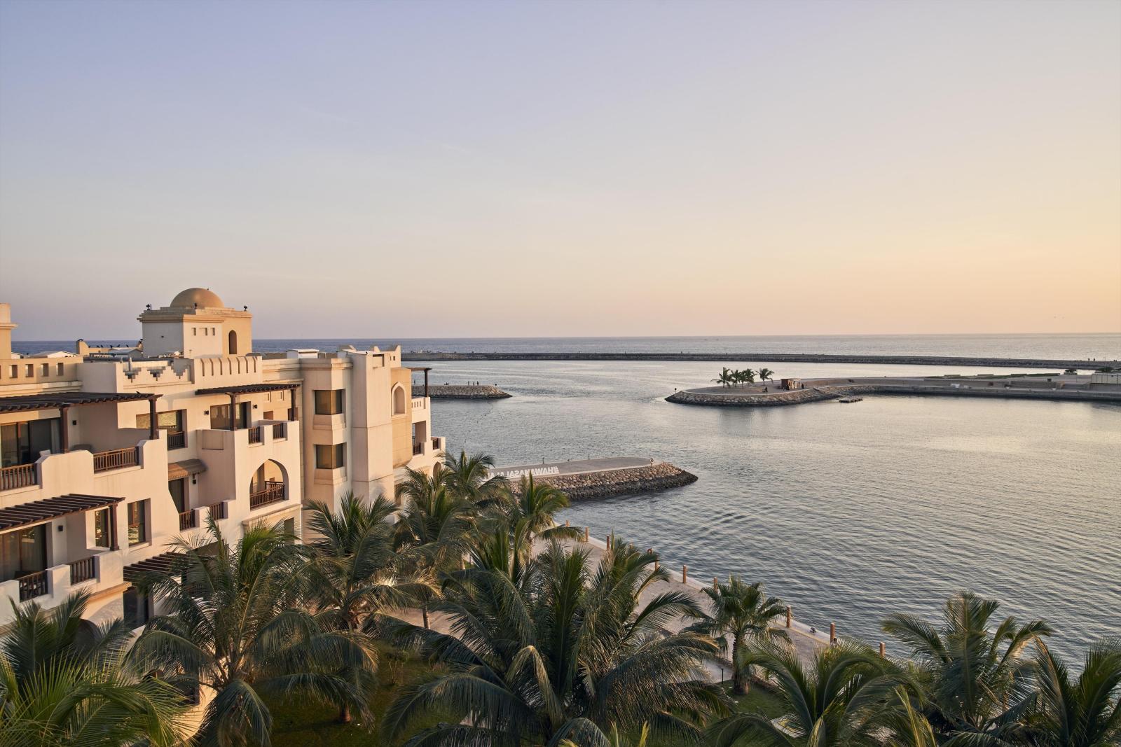 Fanar Hotel & Residences Szalála