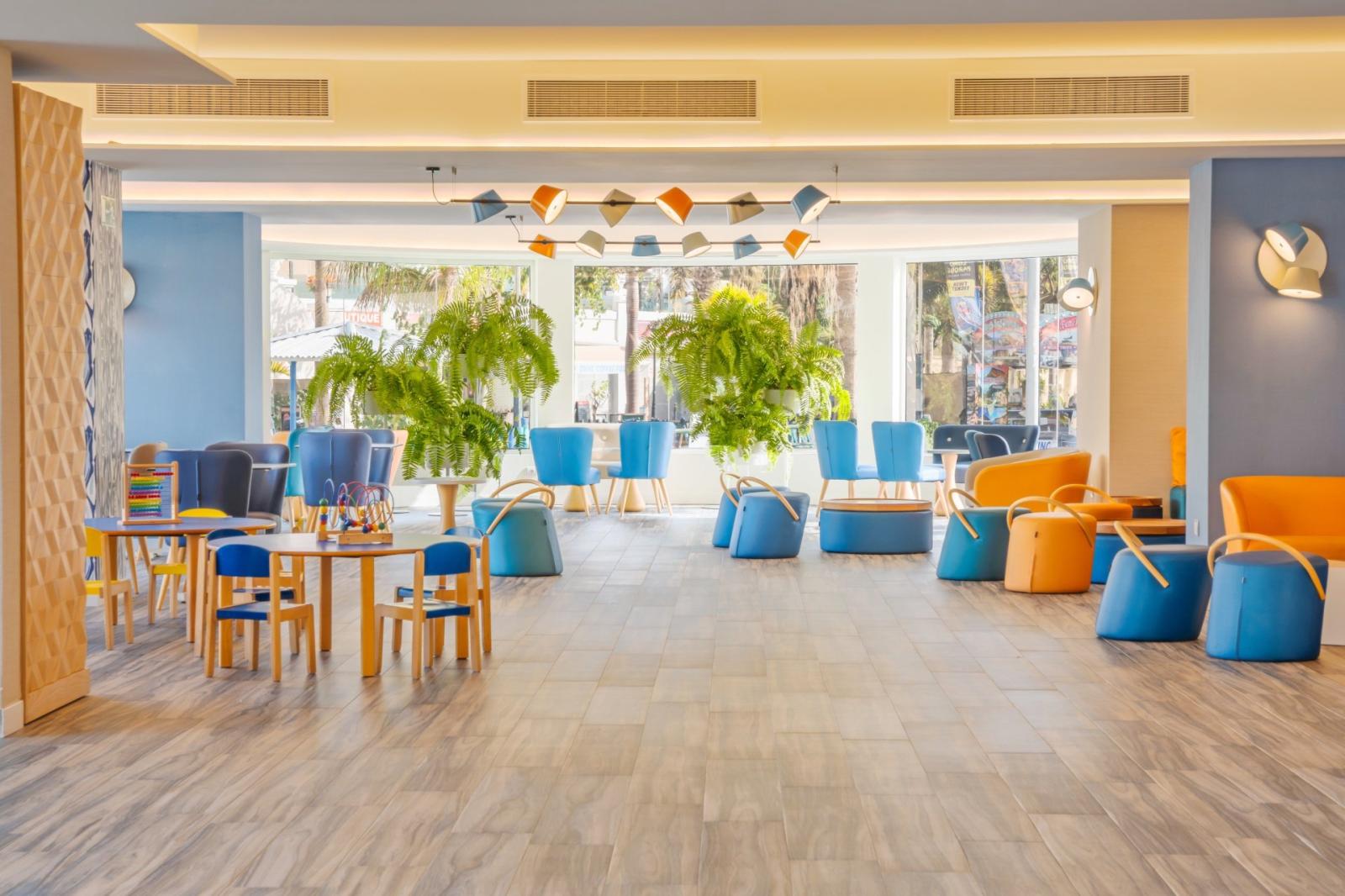 Hovima La Pinta Beachfront Family Hotel Tenerife Costa Adeje