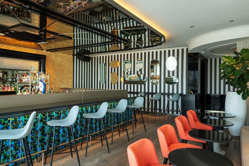 Dubai utazás Th8 Palm Dubai Beach Resort Vignette Collection