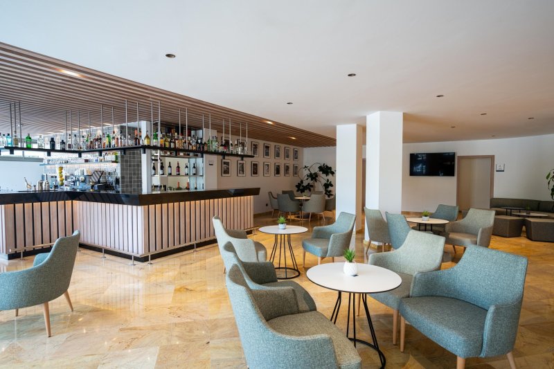 Thb Maria Isabel Mallorca