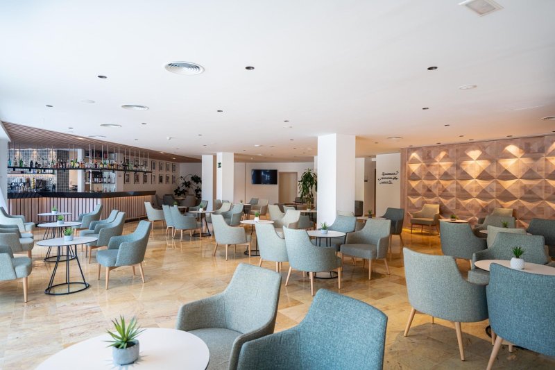 Mallorca utazás Thb Maria Isabel