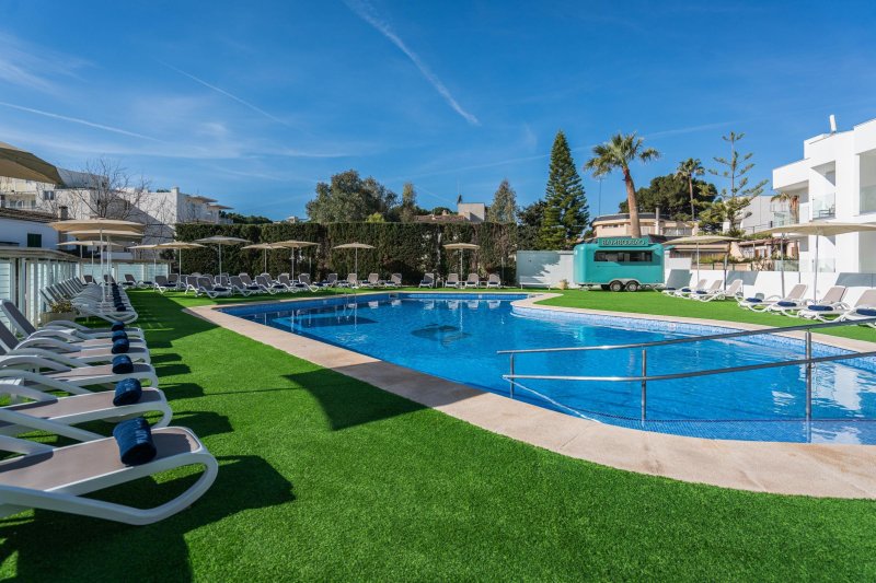 Thb Maria Isabel Mallorca
