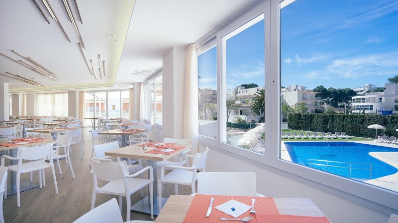 Mallorca utazás Thb Maria Isabel