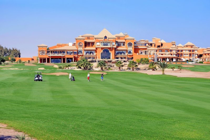 Hurghada utazás The Cascades Golf Resort, Spa & Thalasso