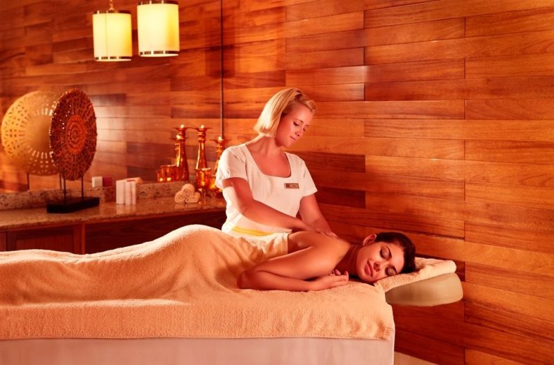 Ras Al Khaimah utazás The Cove Rotana Resort