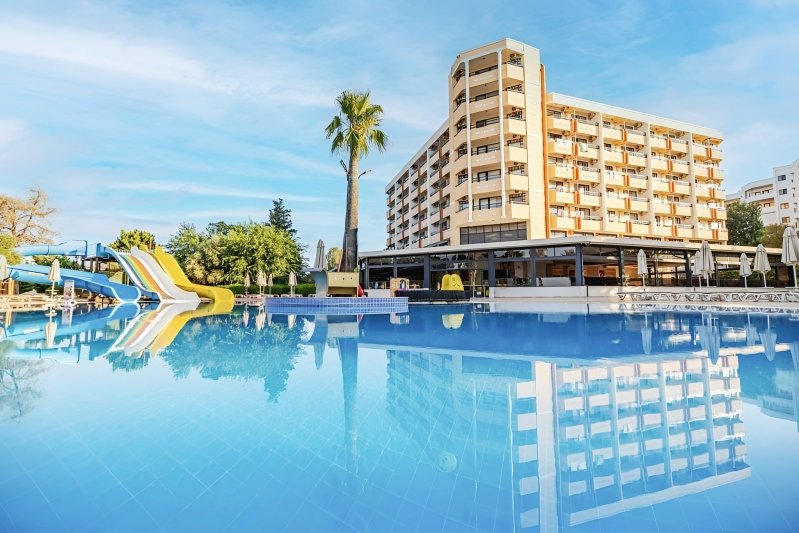 Bodrum utazás The Holiday Resort