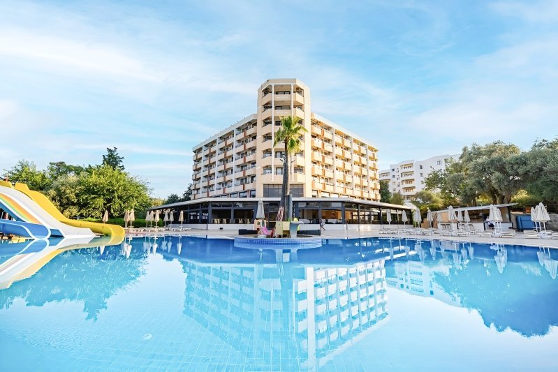 Bodrum utazás The Holiday Resort