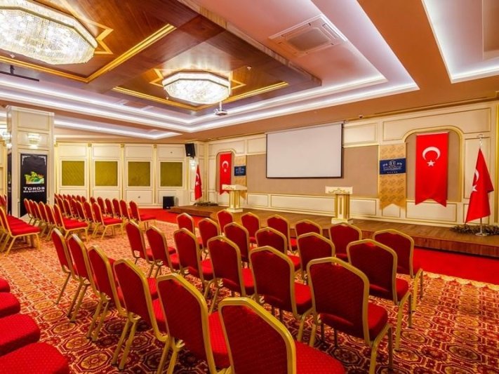 Alanya utazás The Lumos Deluxe Resort