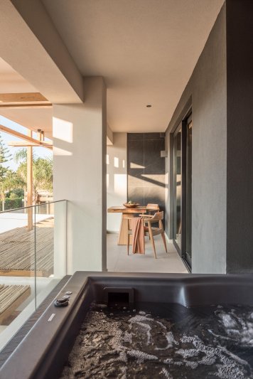 Lakosztály - Jacuzzi - Jacuzzi