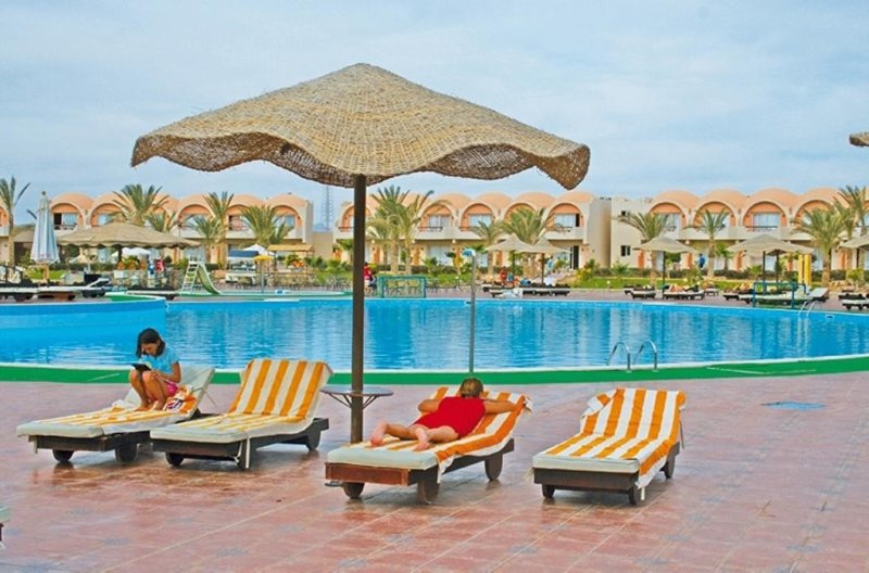 Marsa Alam utazás Three Corners Sea Beach