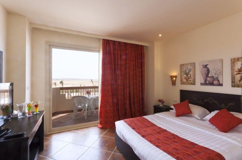 Marsa Alam utazás Three Corners Sea Beach