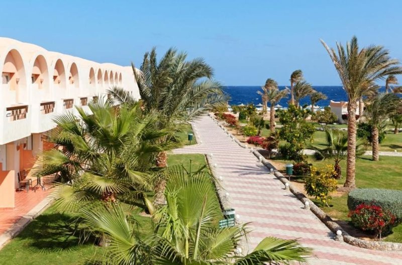 Marsa Alam utazás Three Corners Sea Beach