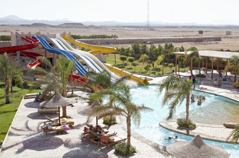 Marsa Alam utazás Three Corners Sea Beach