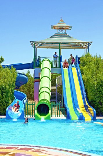 Hurghada utazás Three Corners Sunny Beach