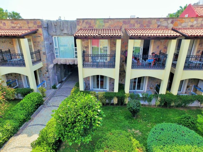 Bodrum utazás Tiana Beach Hotel