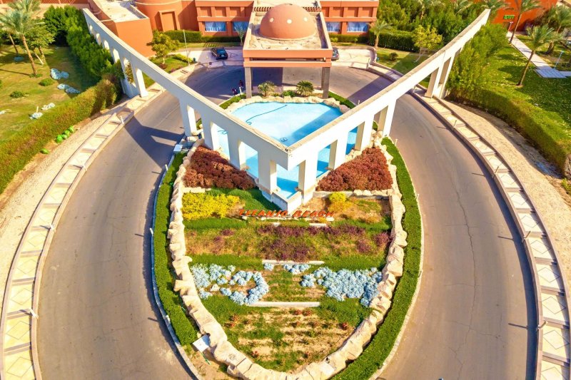 Hurghada utazás Titanic Beach Spa Aqua Park