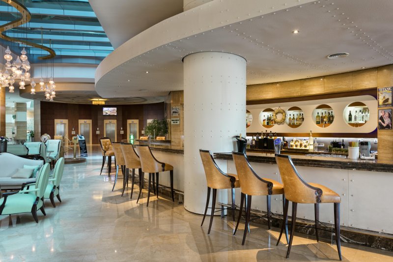 Antalya utazás Titanic Deluxe Lara