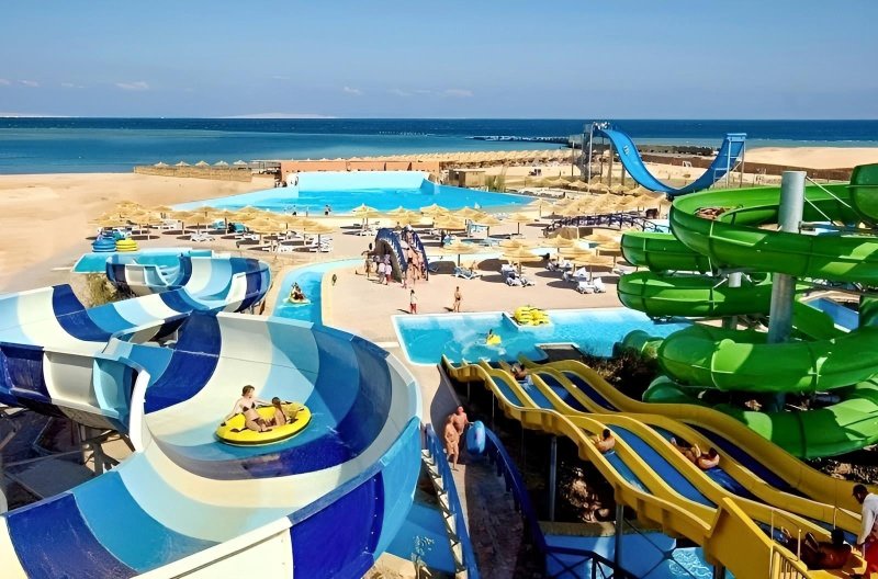 Hurghada utazás Titanic Palace Resort