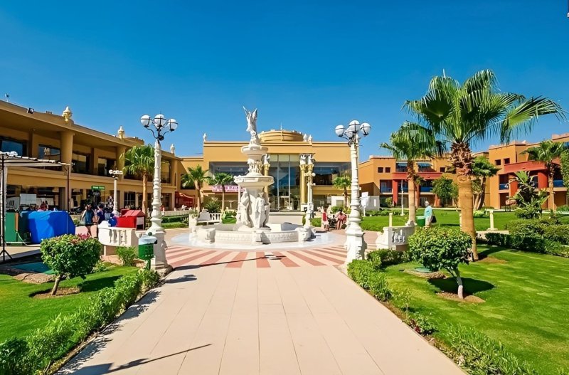 Hurghada utazás Titanic Palace Resort