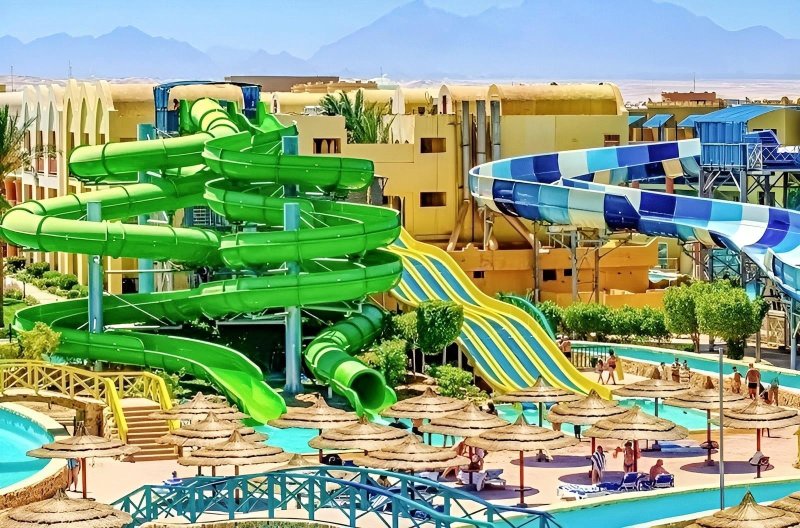 Hurghada utazás Titanic Palace Resort