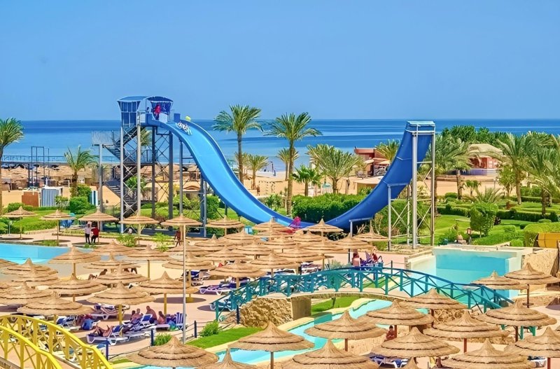 Hurghada utazás Titanic Palace Resort