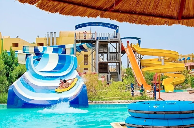 Hurghada utazás Titanic Palace Resort