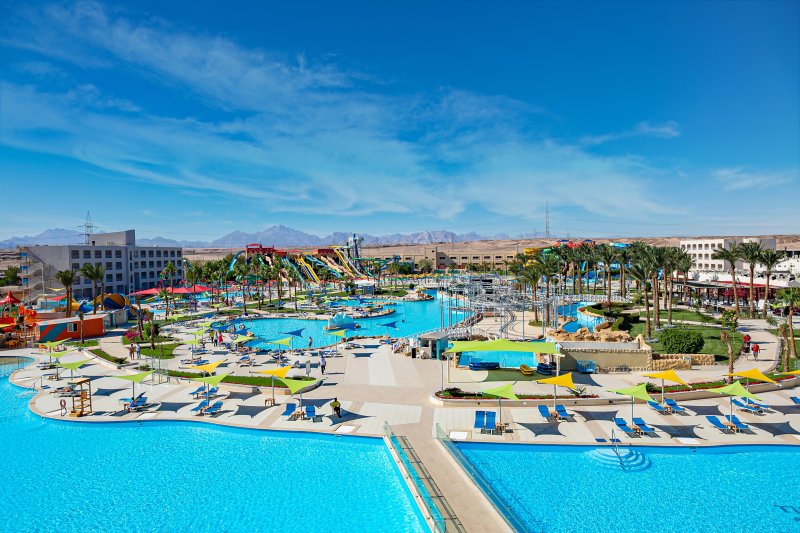 Hurghada utazás Titanic Resort & Aquapark