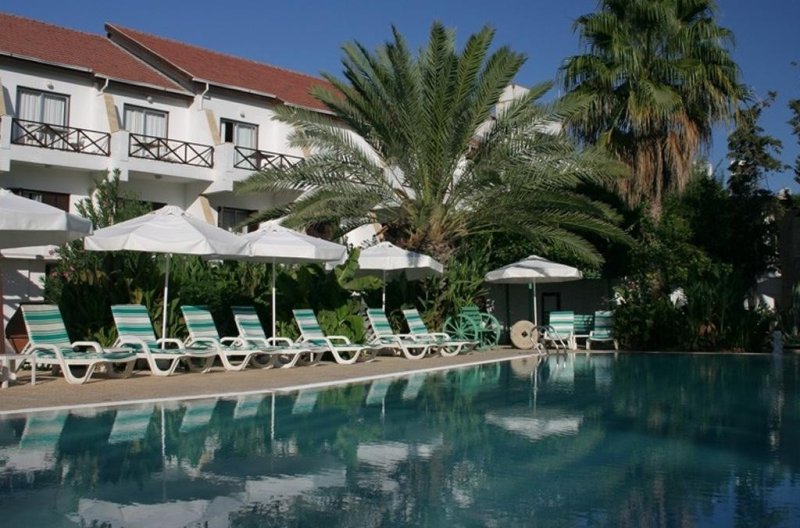 Észak-Ciprus utazás Topset Hotel