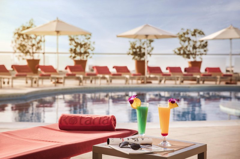 Dubai utazás Towers Rotana