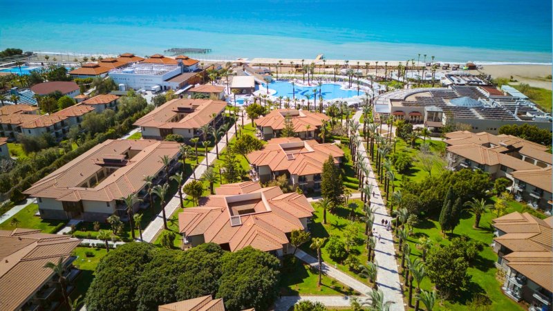 Tui Blue Palm Garden Side