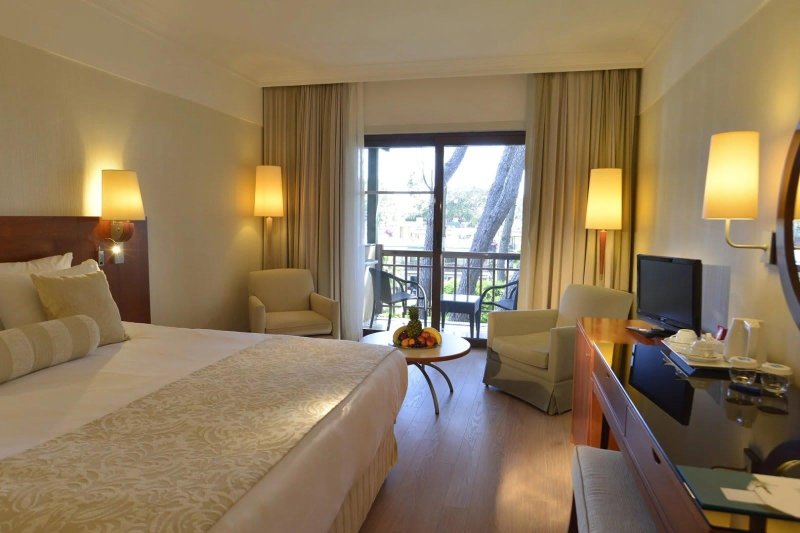 Kétágyas szoba, kilátással a kertre