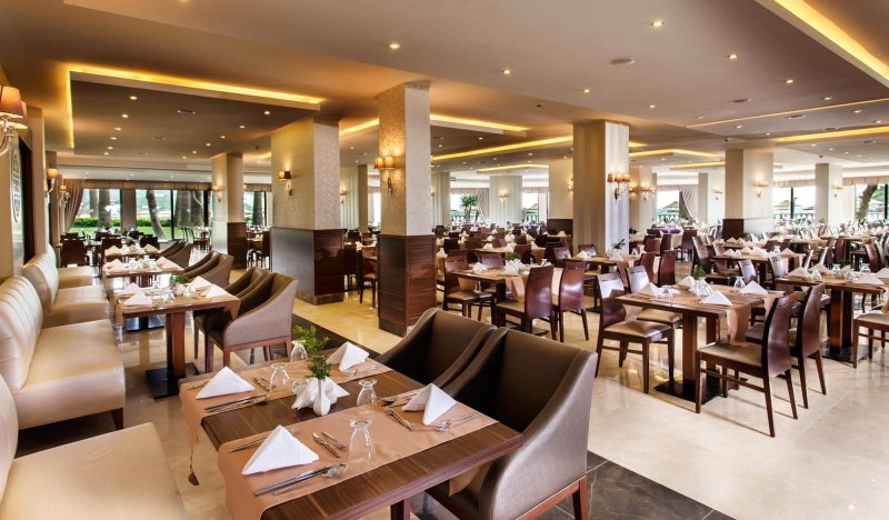 Kusadasi utazás Tusan Beach Resort