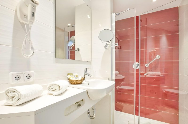 Mallorca utazás Universal Perla 