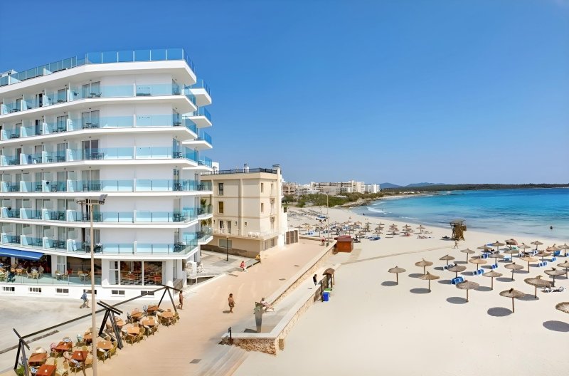 Universal Perla Mallorca