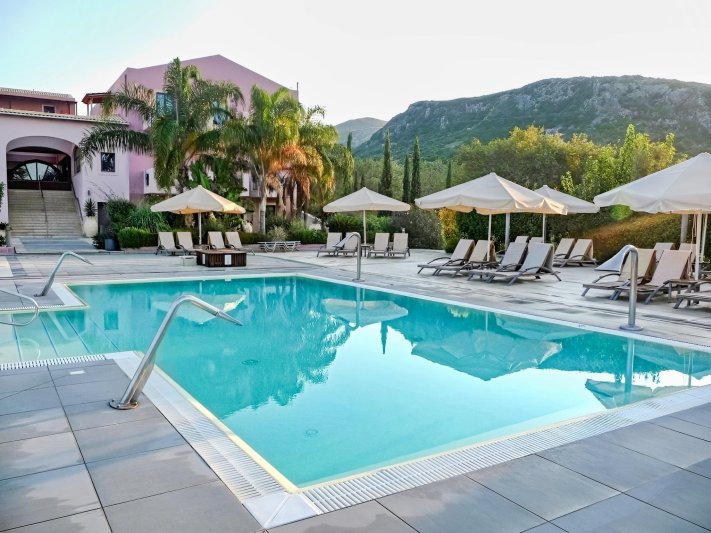 Kefalónia utazás Utopia Resort & Spa