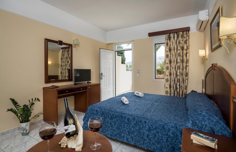 Kréta Georgioupolis utazás Vantaris Garden