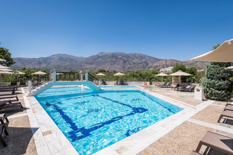 Kréta Georgioupolis utazás Vantaris Garden