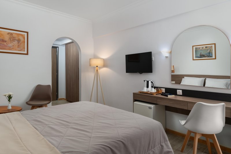 Kétágyas szoba kertre néző kilátással