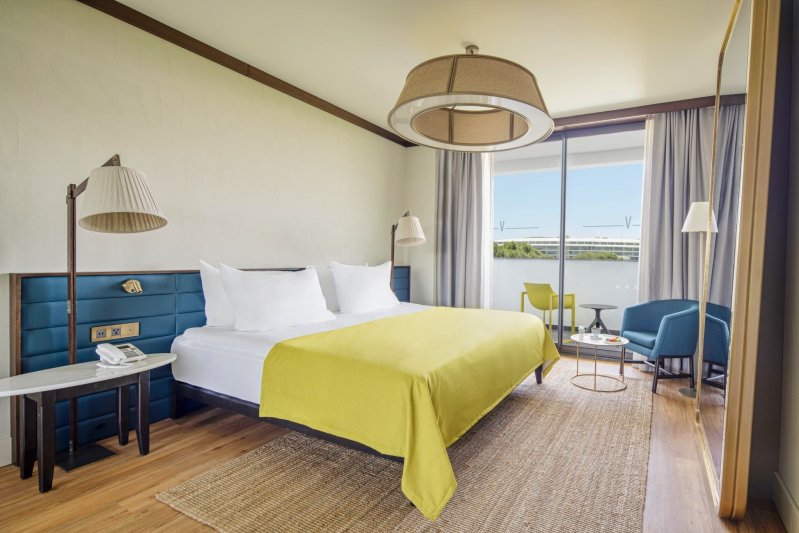 Családi szoba, 2 hálószobával, kertre néző kilátással