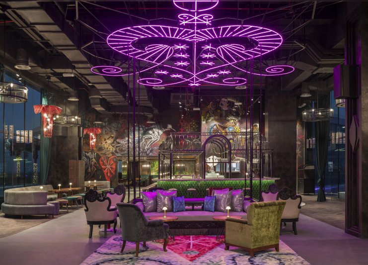 Dubai utazás W Dubai The Palm