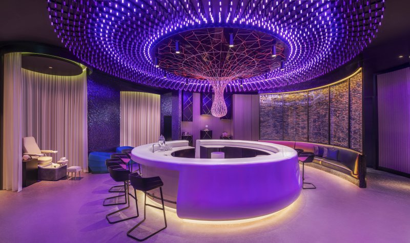 Dubai utazás W Dubai The Palm