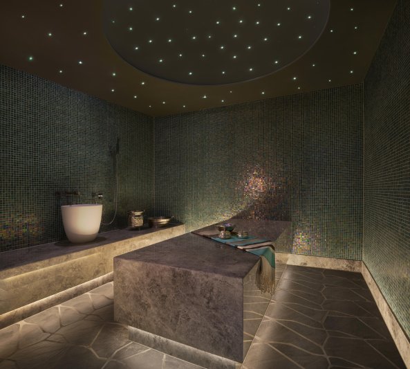 Dubai utazás W Dubai The Palm