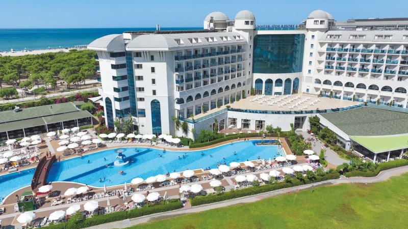 Water Side Resort & Spa Side